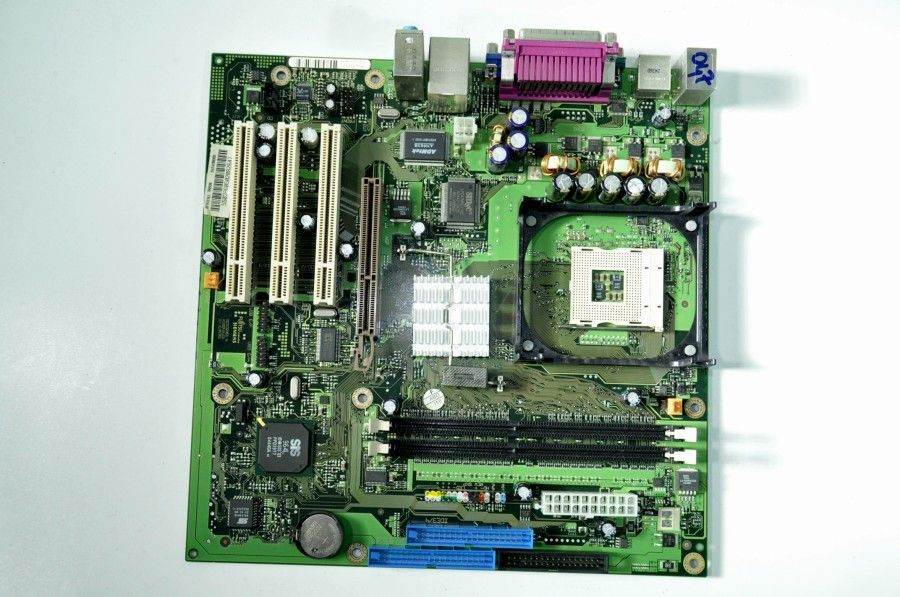 FUJITSU SIEMENS 478 PIN D1761-C23 GS 3 DDR1 ANAKART