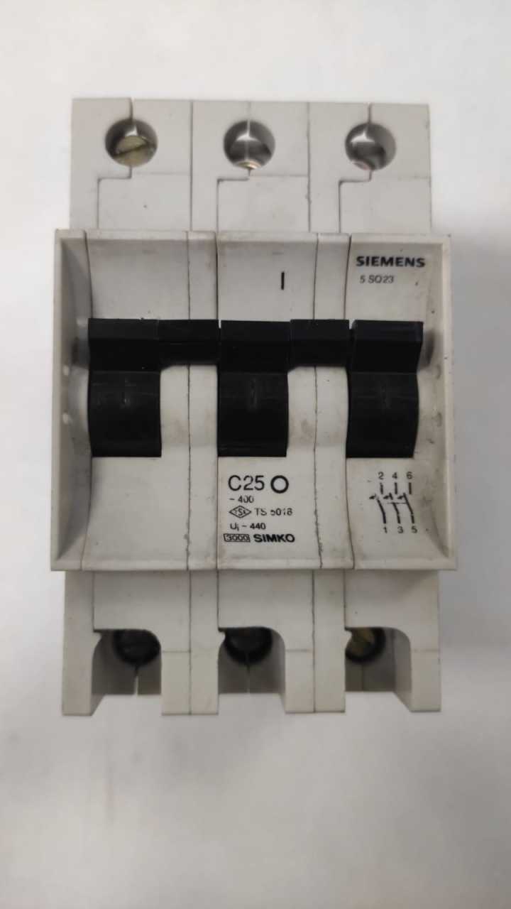 Siemens C 25A 3 Fazlı Otomatik sigorta