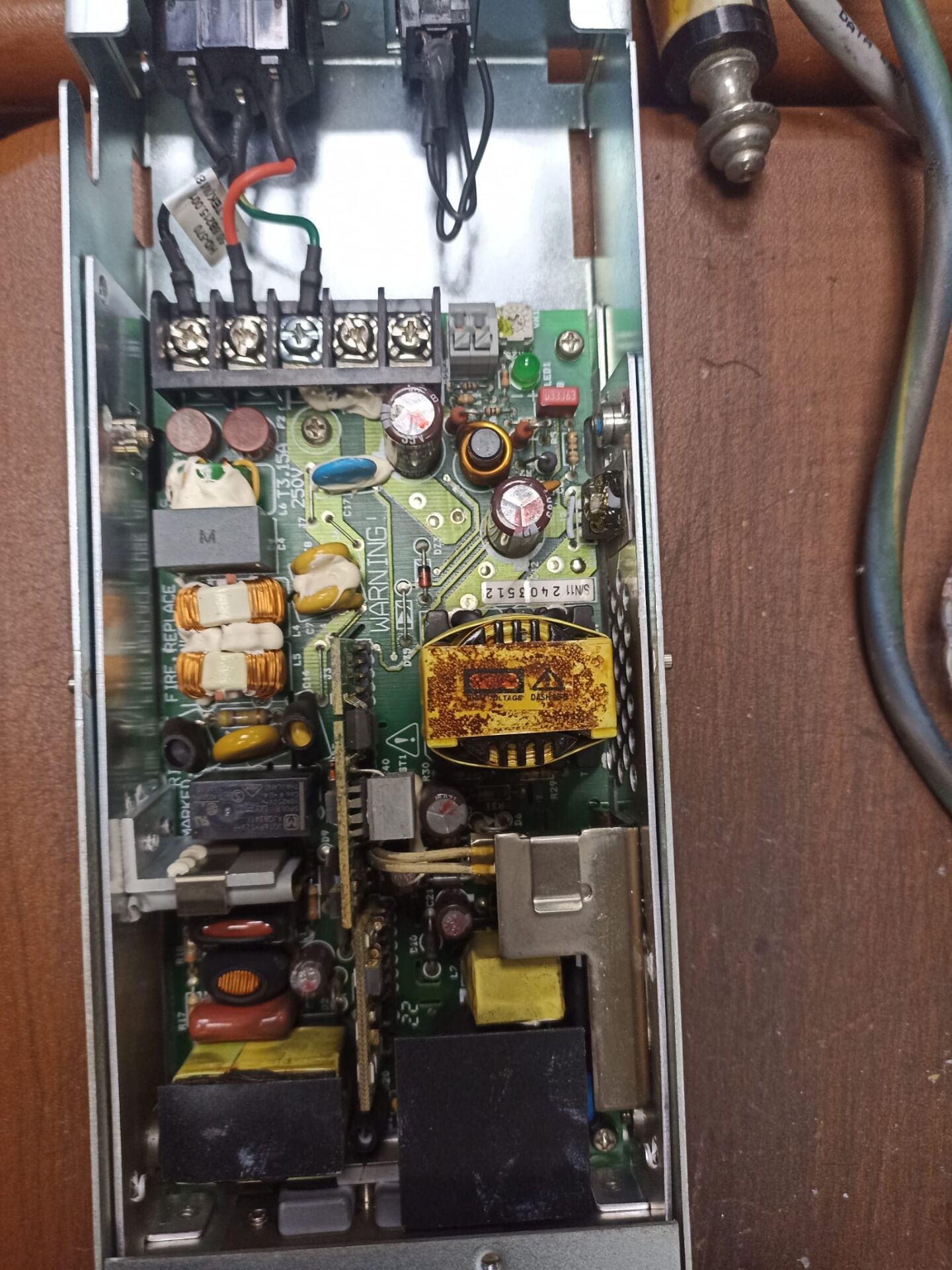 22-30V 4,2A Metal Adaptör SNP-B109 Power Supply