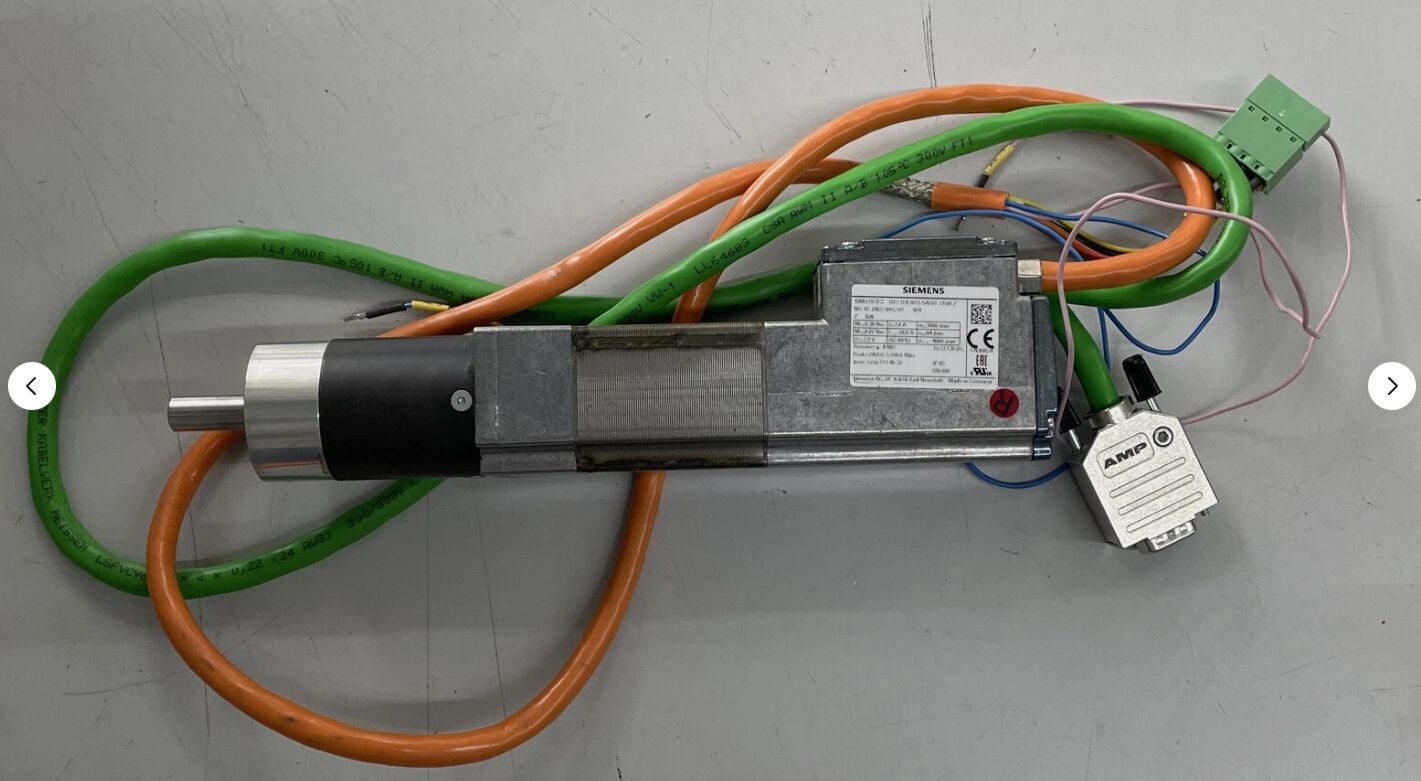Siemens 1FK7015-5AF01-7SV0-Z Servo Motor