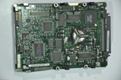 SEAGATE 80 PIN 9.1GB ST39102LC 0950-3341 3.5'' 10000RPM SCSI HDD