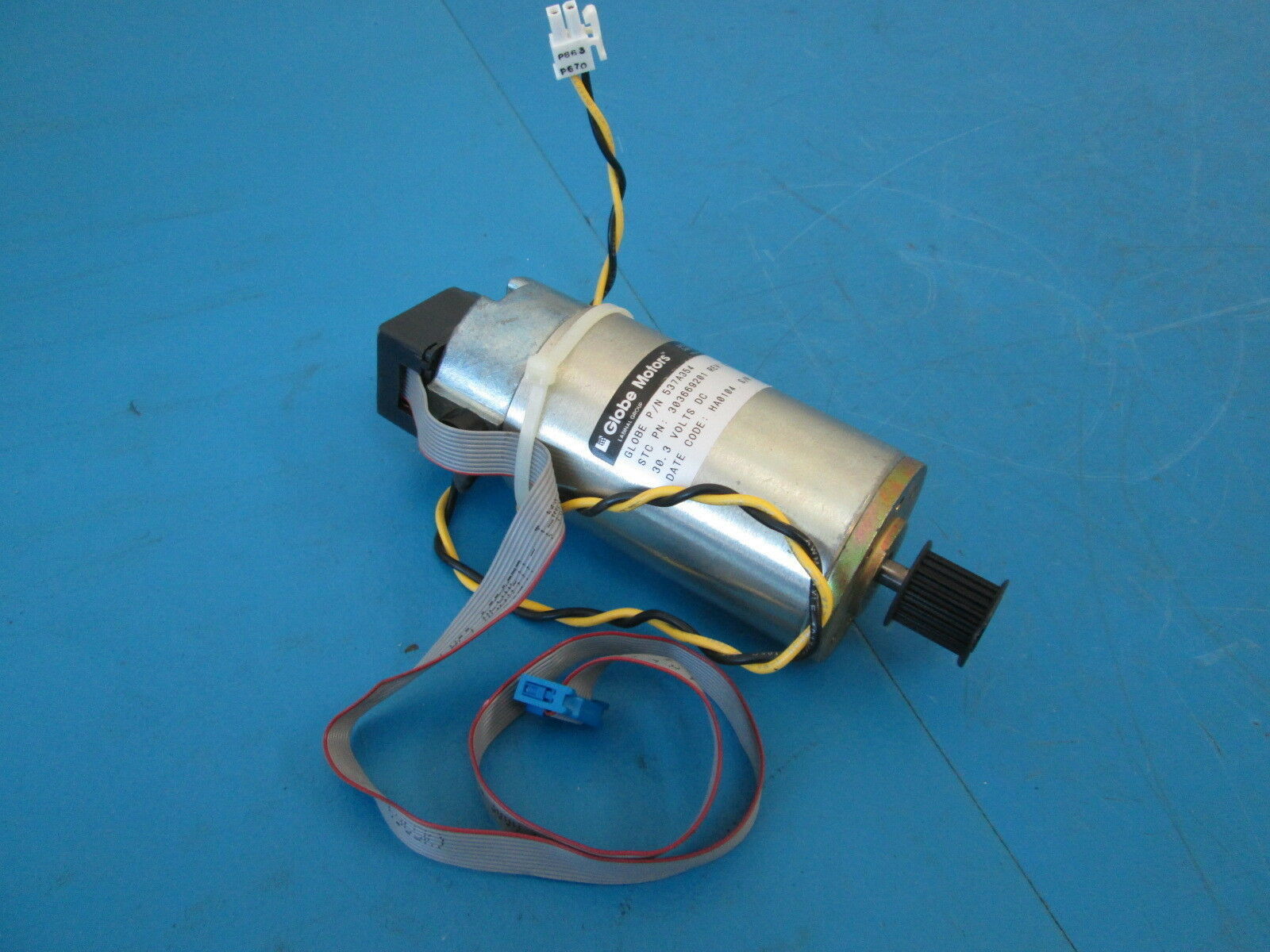 Globe Motors 537A354 DC Motor 30.3 Volts HEDL-5505 A06
