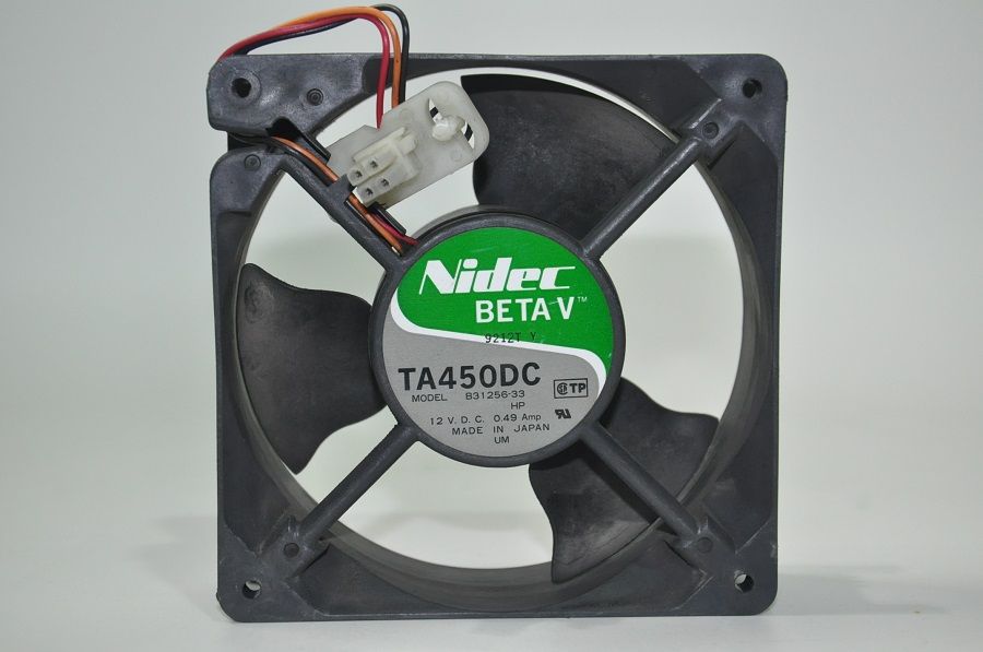 NIDEC BETA V TA450DC B31256-33 120x38 12 VDC .49A FAN