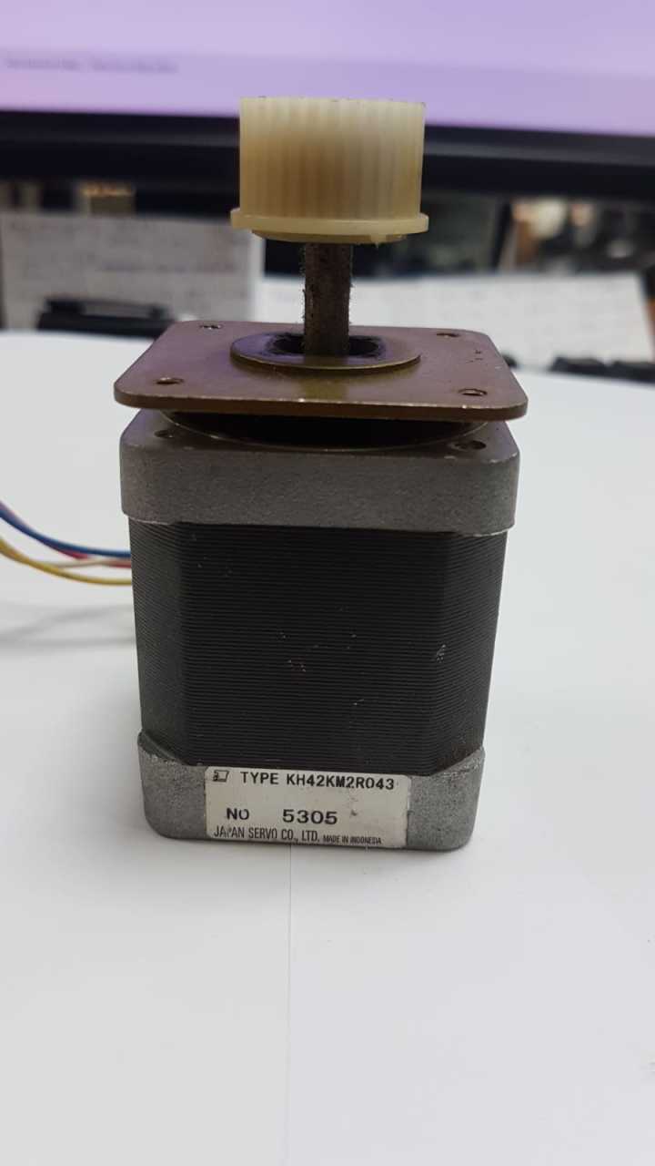 Japan Servo kh42km2r043 Nema 17 Step Motor
