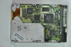 QUANTUM IDE 2.1GB ST21A472 3.5'' 5400RPM HDD